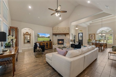 Imagine evenings on the screened patio while the kids play in - photo 9