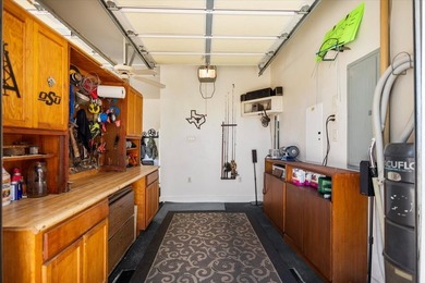 Experience the perfect blend of comfort, luxury, and East Texas - photo 32