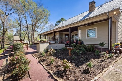 Experience the perfect blend of comfort, luxury, and East Texas - photo 38