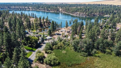 Across the street from Sun Cove Resort and Clear Lake! - photo 1