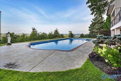 A view worth coming home to! Set on 1.77 acres, this custom home - photo 44