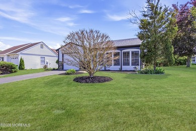 Welcome to the good life in sought-after Leisure Knoll! This - photo 4