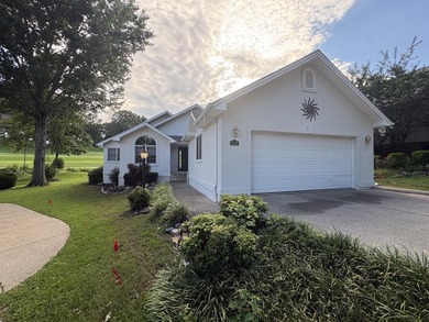 Come & view this prime two bedroom two bathroom home on the 9th - photo 1