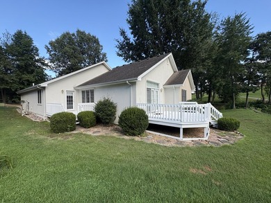 Come & view this prime two bedroom two bathroom home on the 9th - photo 5