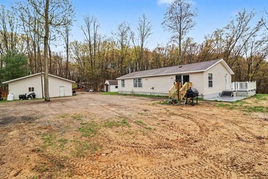 3 bed 2 bath home on 2 lots in the Whiskey Creek Condo - photo 5