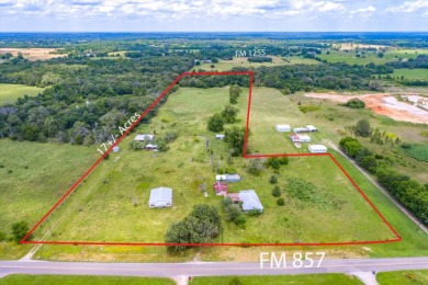 Lake Home Off Market in Grand Saline, Texas