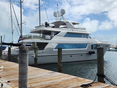 LARGE YACHT COUNTRY * Four Boat Slips - Perfect for large boats - photo 5