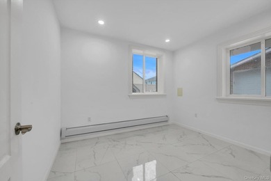 Motivated seller! Located on a quiet residential block in the - photo 25