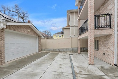 Motivated seller! Located on a quiet residential block in the - photo 29