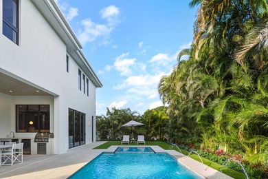 Located just two blocks from Boca's coveted South Beach, this - photo 29