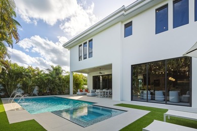 Located just two blocks from Boca's coveted South Beach, this - photo 30