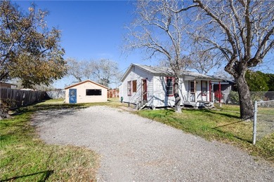 Large Lot + Prime Location + Investment Potential! Centrally - photo 36
