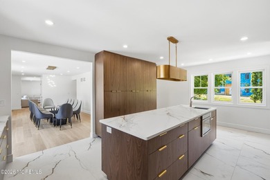 Welcome to this beautifully renovated and spacious resort style - photo 10
