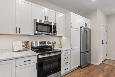 Welcome to Artessa Mound Harbor, a boutique 62+ co-op designed - photo 4