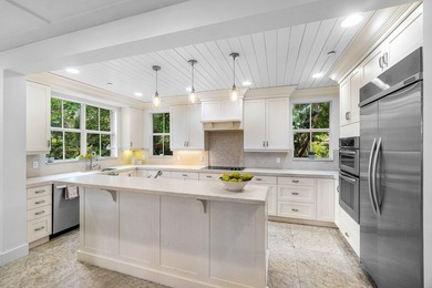 Incredible beach area opportunity! Private, 4-bedroom single - photo 5