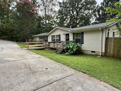 Lake Allatoona Home Active Under Contract in White Georgia