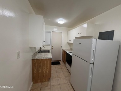 Apartment 1A is vacant. It is located on the first-floor right - photo 4