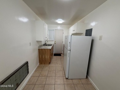 Apartment 1A is vacant. It is located on the first-floor right - photo 5