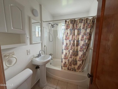 Apartment 1A is vacant. It is located on the first-floor right - photo 10