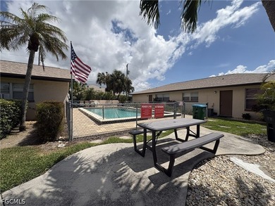Experience effortless Southwest Florida living in this 2-bedroom - photo 5