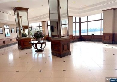 Welcome to THE PALISADES this move-in ready 1-bedroom - photo 4
