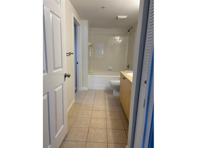 Spacious 1 bedroom/1 bath condo at Regent Park in Downtown