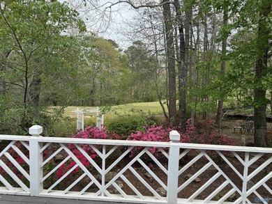 SOMETHING SPECIAL ABOUT THIS ONE. As you enter the well managed - photo 24