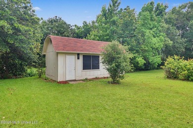Recently renovated and move-in ready, this spacious 4-bedroom, 2 - photo 29