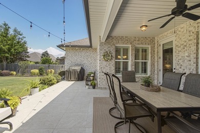 *Seller will contribute $10,000 to buyer's closing costs or - photo 32