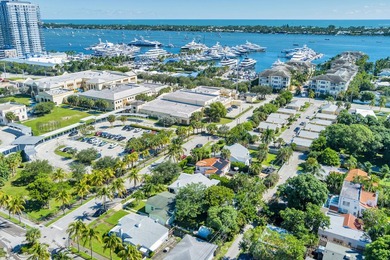 Historic charm meets modern luxury in this beautifully updated 3 - photo 32