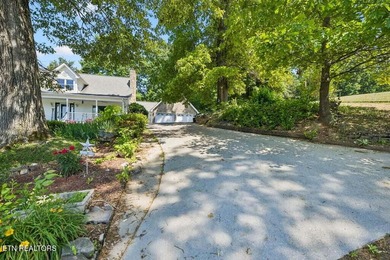 MOUNTAIN VIEWS, 1-Acre Double Lot, & Lakeside Living! Welcome to - photo 35