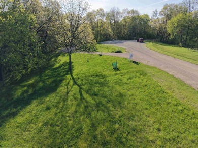 Amazing location for your new home or weekend getaway. 2 parcels - photo 5