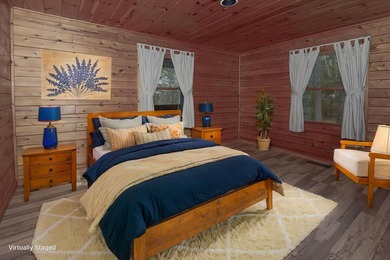 Cozy 2 BR, 2 Bath log sided home with knotty pine interior on a - photo 40