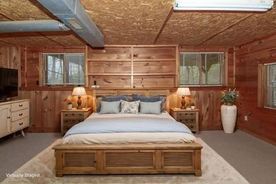 Cozy 2 BR, 2 Bath log sided home with knotty pine interior on a - photo 47