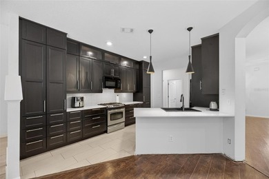 JUST REDUCED $25,000!!! NEW KITCHEN !!! NEW BATHROOMS !!! NEW - photo 4