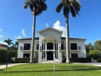 Premier location in the exclusive, guard-gated waterfront Kings - photo 7