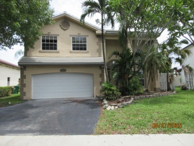 Lake Home For Sale in Davie, Florida
