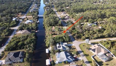 Welcome to 468 Cory Street in Port Charlotte, an exceptional - photo 9