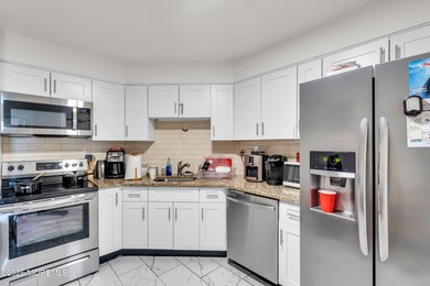 Don't miss this rare penthouse condo in a prime commuter