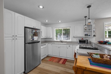 Updated Golf Course Home - photo 17