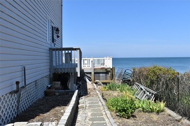 Welcome to this One-of-a-Kind 4-Bedroom, Custom Built Colonial - photo 19