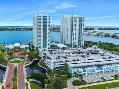 Embrace the allure of the 11th-floor living at Marina Grande - photo 1