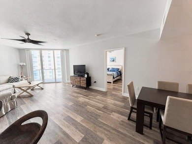 Embrace the allure of the 11th-floor living at Marina Grande - photo 5