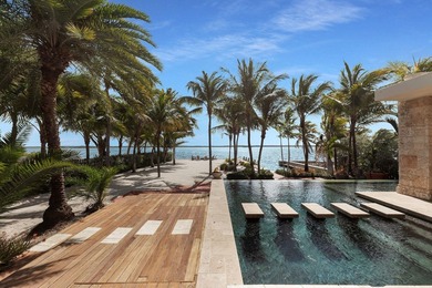 Architectural Polynesian-Inspired Waterfront Retreat in Key - photo 1