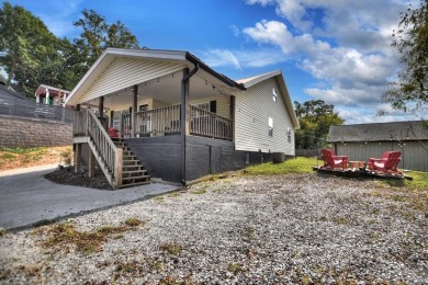 Lake Blue Ridge Home Active Under Contract in Blue Ridge Georgia