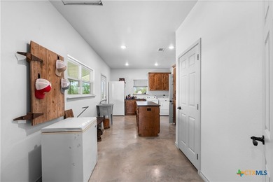THIS IS THE ONE! This stunning 4-bedroom, 3-bath open-concept - photo 32