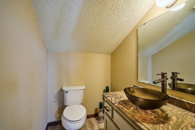 INVESTMENT PROPERTY? 3 RENTABLE UNITS! on Lake Hamilton! Welcome - photo 33