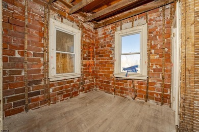 Opportunity meets vision at 111 Oriental Avenue, a property - photo 33