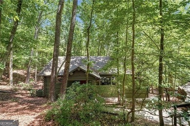 This light and bright 4 BR with 2 Full Bath design home is a - photo 37
