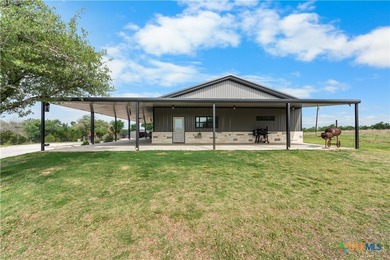 THIS IS THE ONE! This stunning 4-bedroom, 3-bath open-concept - photo 37